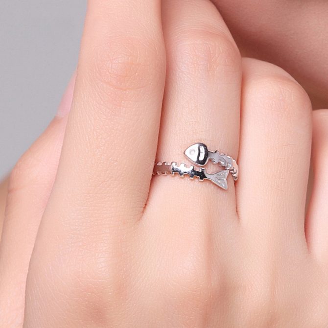 Fish Bone Ring